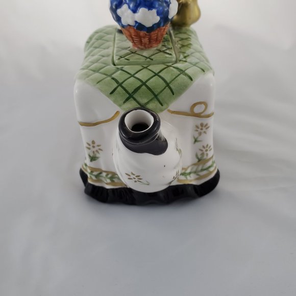 Houston Harvest Gift Products Table Design Teapot - Picture 2 of 8